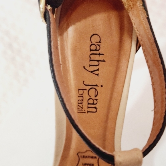 Cathy Jean Beige and Black Brazilian Leather Ankle Strap Heels Size 6 - Picture 8 of 11